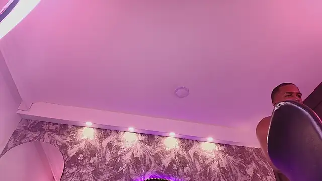 DenzelRios online show from 03.08.26