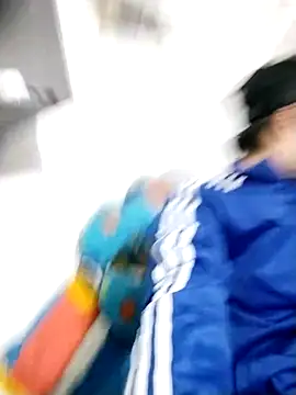 Snapshot of perrongo21 chatting on 10.22.25 perrongo21 online show from 10.22.25