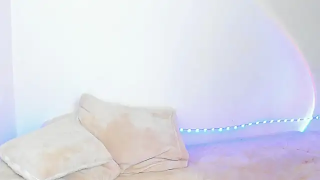 Lilith salvatoree online show from 04.05.26