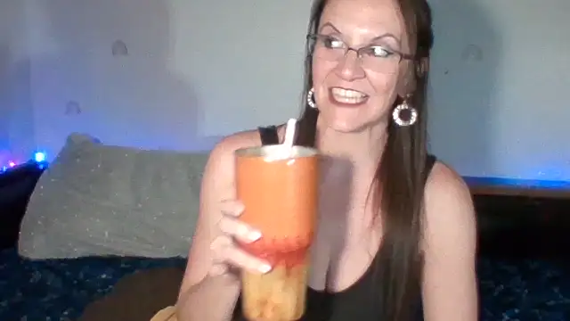 easy briezy online show from 01.13.26