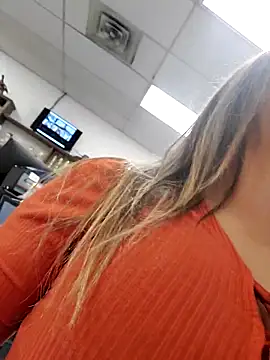 Cassaroll333 online show from 10.29.25