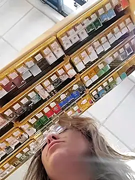 Cassaroll333 online show from 11.17.25