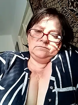 MilaCold5443 online show from 04.01.26