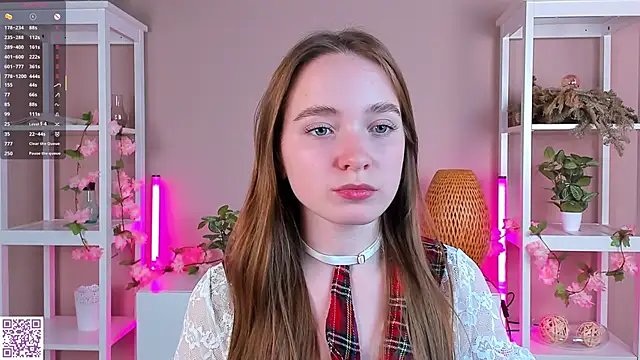 LittleCutieSandy online show from 10.30.25