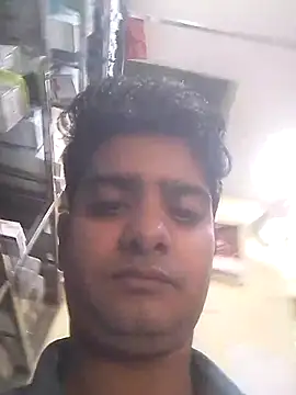 Snapshot of vermaankit0 chatting on 10.29.25 vermaankit0 online show from 10.29.25