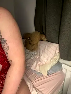 Snapshot of SashaMaexox chatting on 11.03.25 SashaMaexox online show from 11.03.25