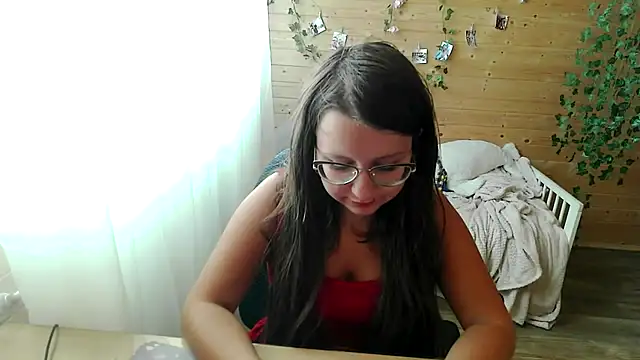 SummerGabrielle online show from 10.09.25