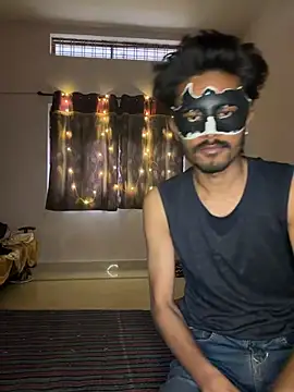 Lovebirdss online show from 02.20.26