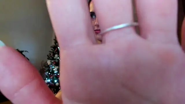 Snapshot of JacquelineHex chatting on 12.01.25 JacquelineHex online show from 12.01.25