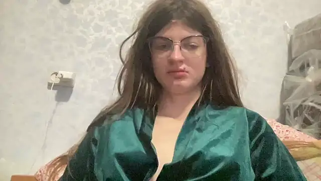 NikaXZimax online show from 10.28.25