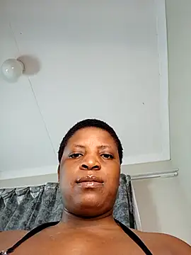 Linae1234 online show from 11.04.25