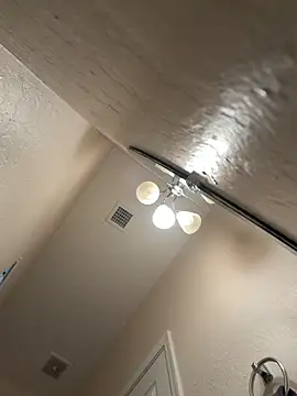 B1GLO online show from 02.25.26