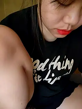 Misu-u online show from 10.10.25