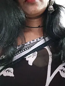 Janu-hasena online show from 11.18.25