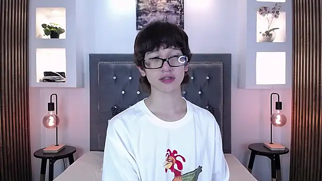 Emo Boy  online show from 03.23.26