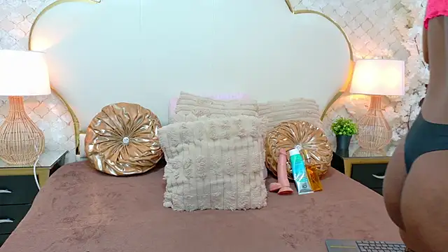  NinaFox  online show from 01.11.26