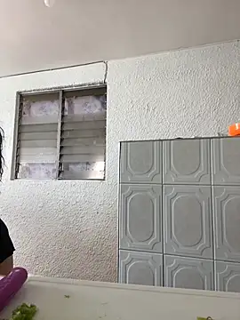 Emilycollei online show from 10.15.25