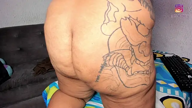 Emilycollei online show from 04.05.26