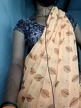 Snapshot of Sexy_Riya_Bhabhi chatting on 10.16.25 Sexy Riya Bhabhi online show from 10.16.25