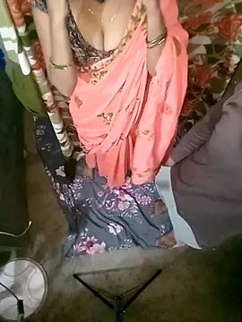 Snapshot of Sexy_Riya_Bhabhi chatting on 11.20.25 Sexy Riya Bhabhi online show from 11.20.25