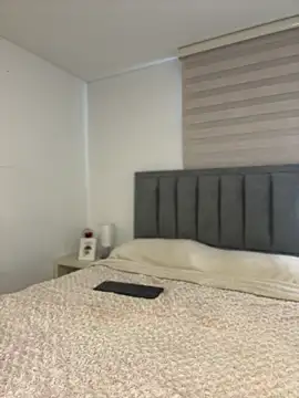 Isabella LaRue online show from 04.12.26