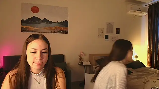 MayaGlow online show from 01.06.26