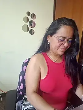 Miss  kendra  online show from 10.23.25