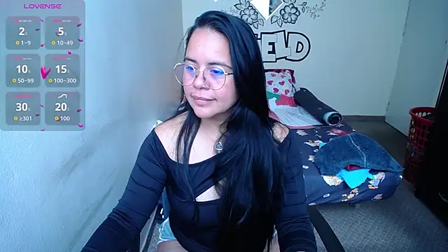 Miss  kendra  online show from 12.21.25