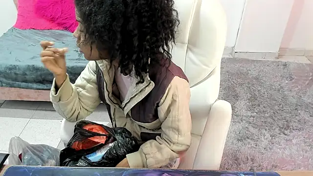 thianahorny online show from 12.01.25