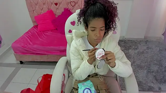 thianahorny online show from 02.11.26