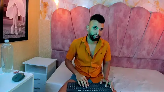 onlymen2025 online show from 10.10.25
