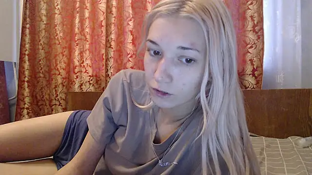 maybe doll online show from 11.15.25