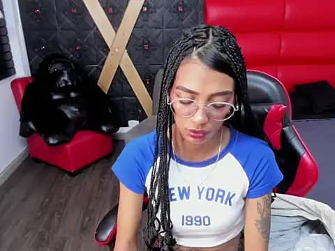 KarlaSlutSkinny   online show from 05.15.26