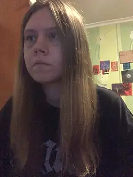 LunaVirelle online show from 11.10.25