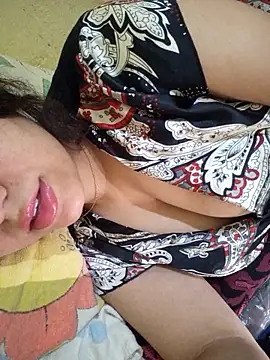 Snapshot of arab_dam chatting on 11.13.25 arab dam online show from 11.13.25