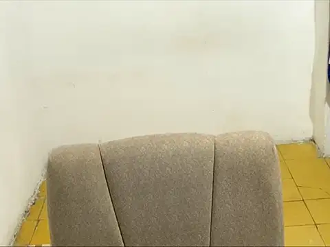 Snapshot of Skol_100802 chatting on 02.27.26 Skol 100802 online show from 02.27.26