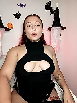 Scarlet Aura online show from 10.17.25