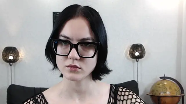 Marie Fitch online show from 11.26.25