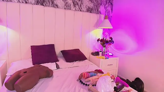 Karoline 606 online show from 04.15.26