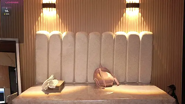 Kendall rossii  online show from 11.23.25