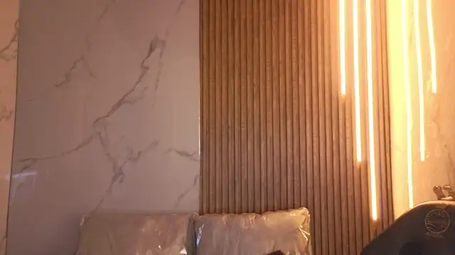 Kendall rossii  online show from 11.29.25