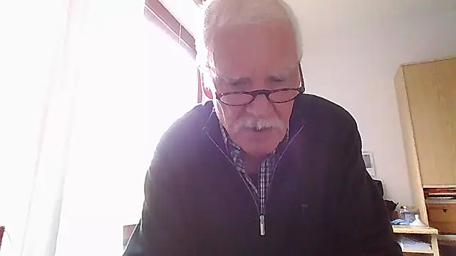 super-snoopy online show from 04.06.26