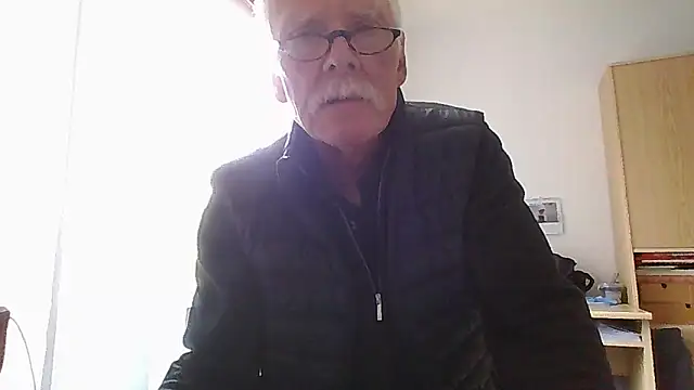 super-snoopy online show from 04.19.26