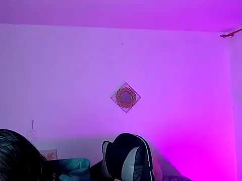 sofia  666 online show from 10.17.25