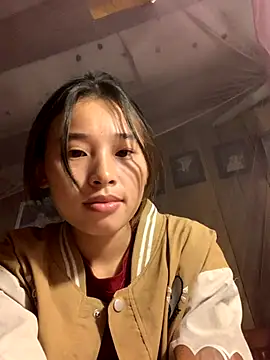 Han-han123 online show from 11.14.25