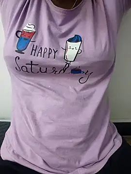 Snapshot of Tamilmallu-duskygirl03 chatting on 11.02.25 Tamilmallu-duskygirl03 online show from 11.02.25