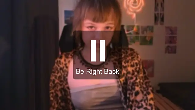 liquid0fluid0 online show from 10.19.25