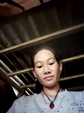 gio-thu online show from 10.17.25