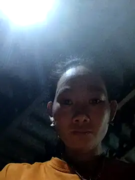 gio-thu online show from 10.18.25