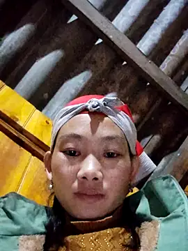 gio-thu online show from 12.04.25